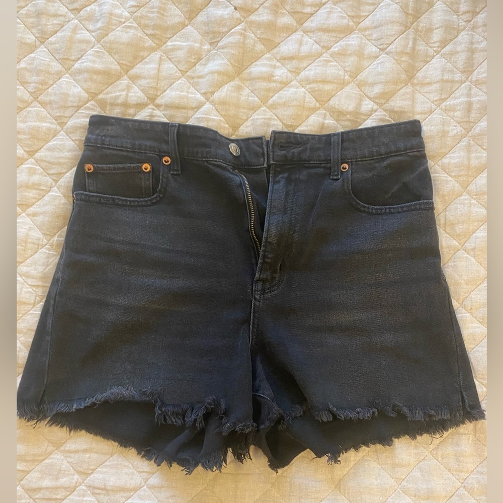 American Eagle Stretch Denim 90s Boyfriend Short